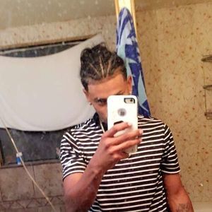 Meet your Posher, Diego